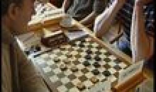 Burdinne : championnat de Belgique de jeu de dames
